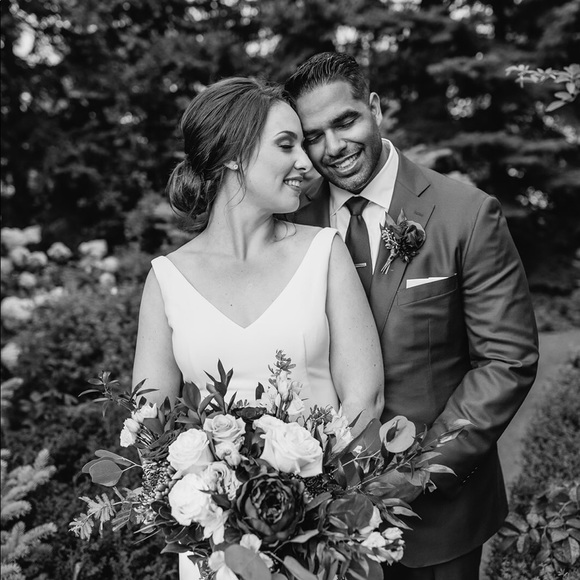 Meet your Posher, Jessica - Picture 1 of 1